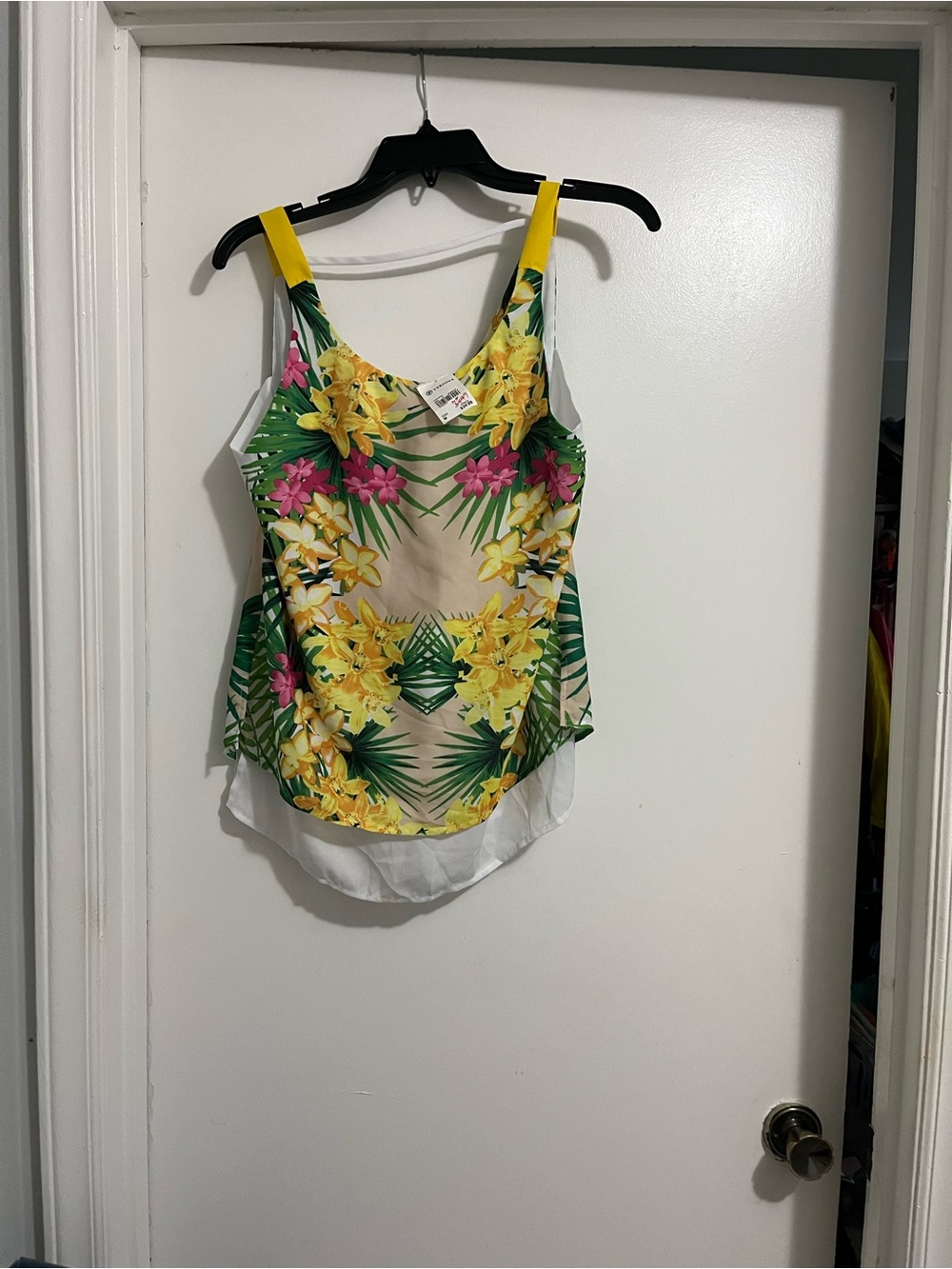 Tropical Floral Double-Layer Tank Top — Yellow & Green Floral Print